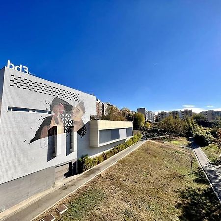 Acogedor Apartamento Entero Terrassa Extérieur photo