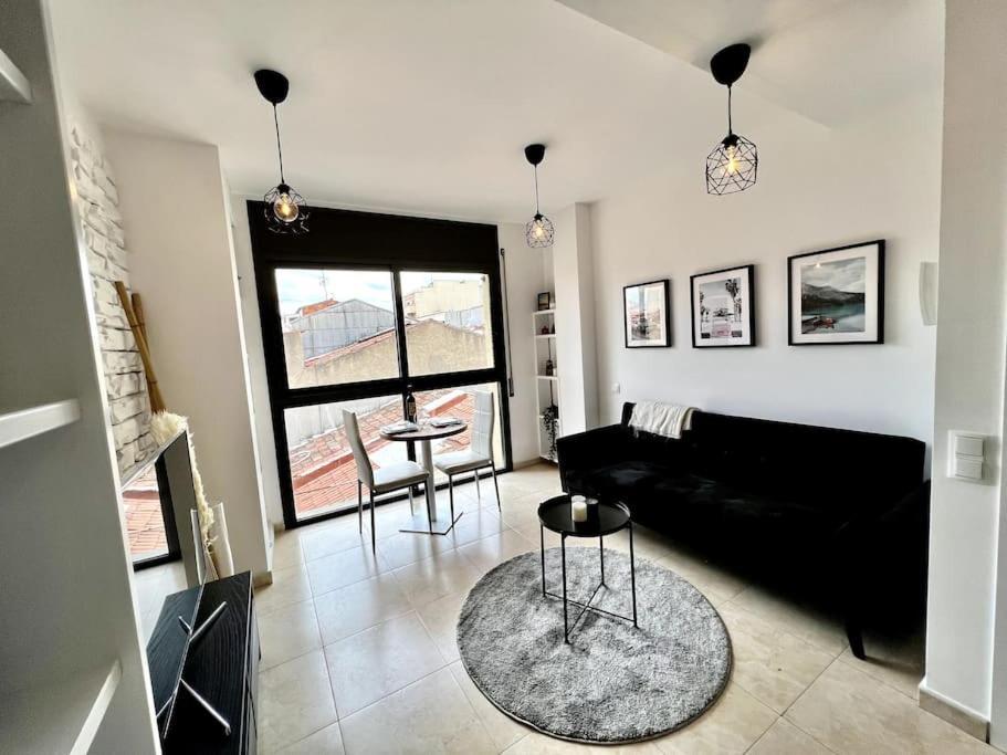 Acogedor Apartamento Entero Terrassa Extérieur photo